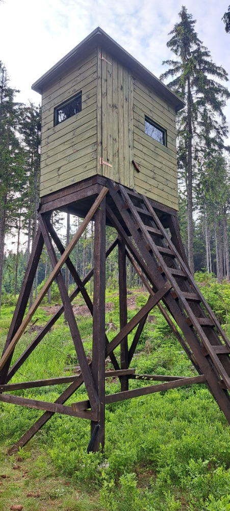 Kazatelna - posed - PROLOV III